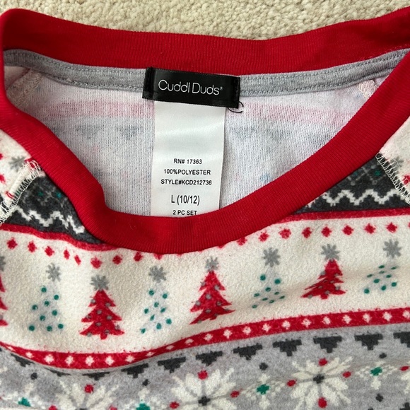 Fleece Winter 2-Piece Pajama Set - Picture 4 of 6